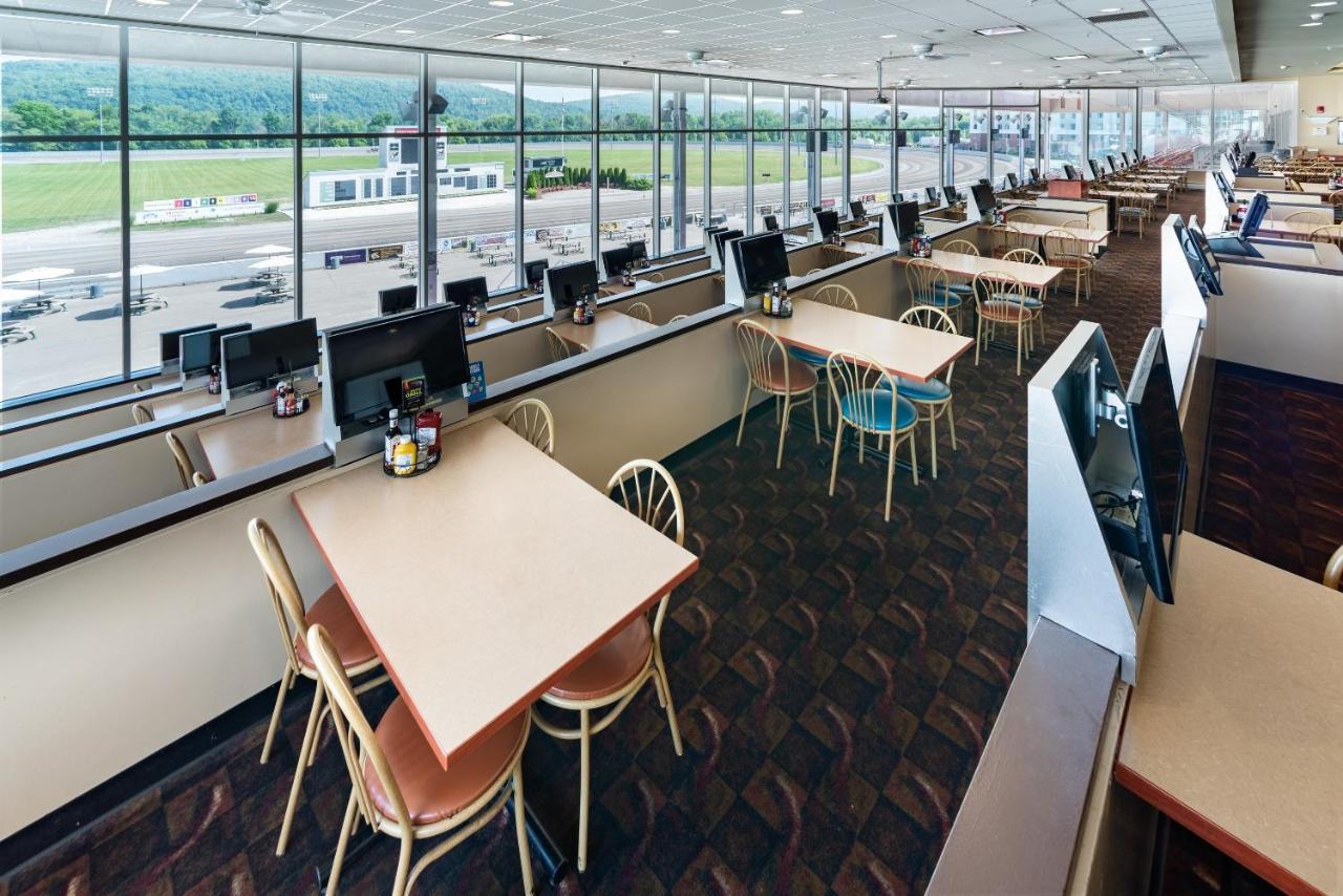 Tioga Downs Casino And Resort Nichols Exterior photo